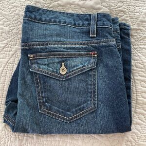 Tommy Hilfiger Spirit Crop Size 12- fits more like a 10